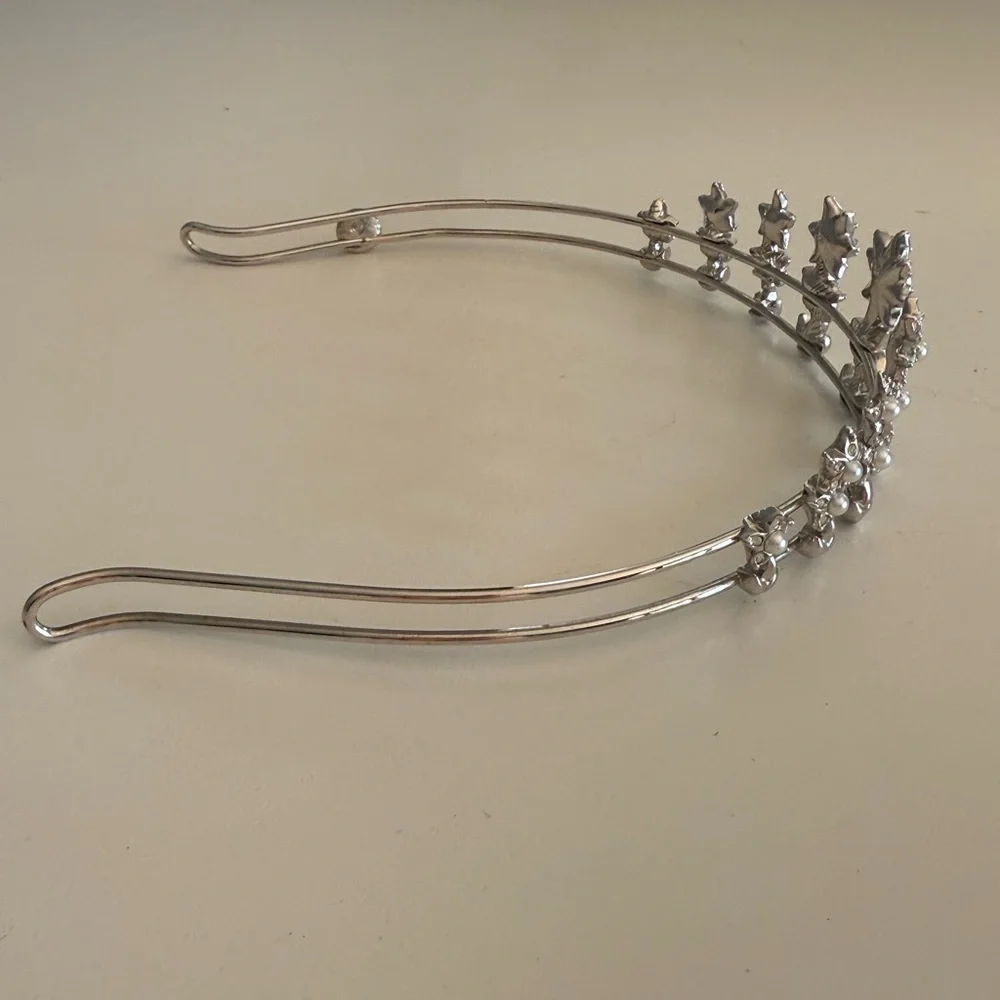 Swarovski Tiara - Picture 4 of 4